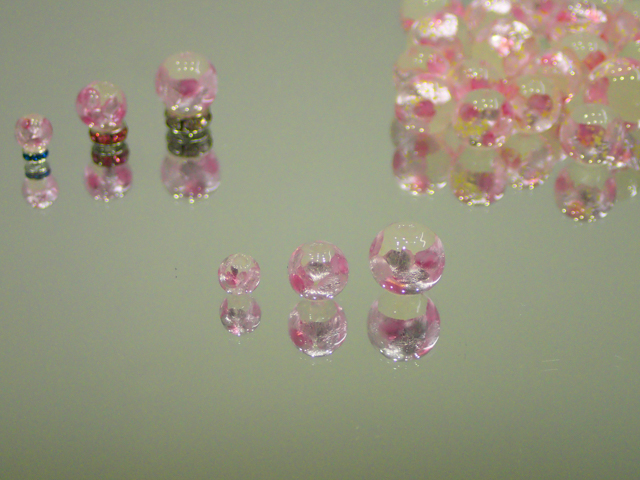 片穴丸玉 白・ピンク 8mm玉 最安値 1個 150円～ 夜光ホタルガラス【ネコポス便可】