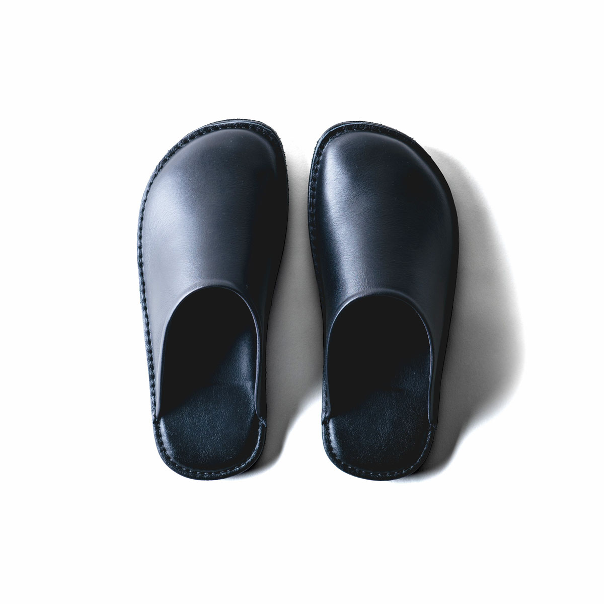 ラグジュアリースリッパ（外履き対応可） Mサイズ