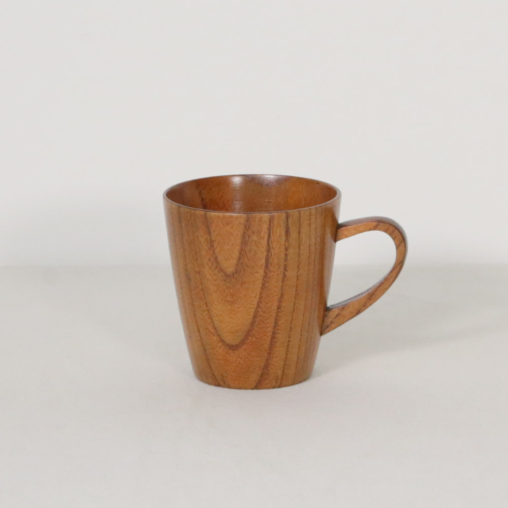 エバニュー 木製カップ ダークブラウン 木のコップ ＜手付き・ブラウン＞ 国産オリジナルデザインの客室備品