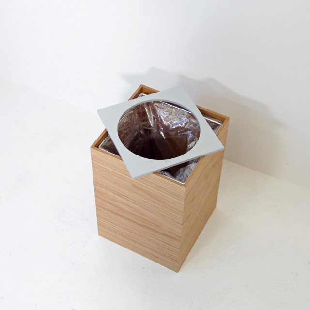 ENSO　ダストボックス