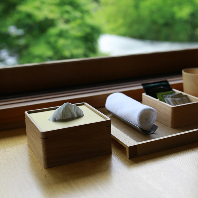 美品　ホテルズ　真鍮　ティッシュボックス HOTEL*S TISSUE BOX / ホテルズ ティッシュボックス ハーフ 六