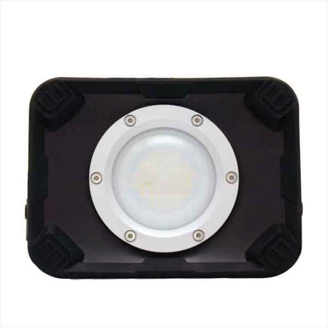 LED投光器 15W 充電式 プロ仕様 ハイパワー 投光器 2,200mAh リチウムイオン電池 防塵防水IP65 耐衝撃IK07 富士倉 SVB-15W