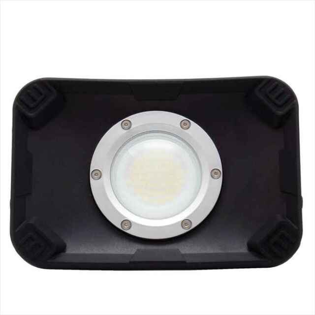 LED投光器 25W 充電式 プロ仕様 ハイパワー 投光器 2,200mAh リチウムイオン電池 防塵防水IP65 耐衝撃IK07 富士倉 SVB-25W