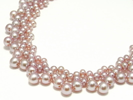 淡水真珠デザインネックレス