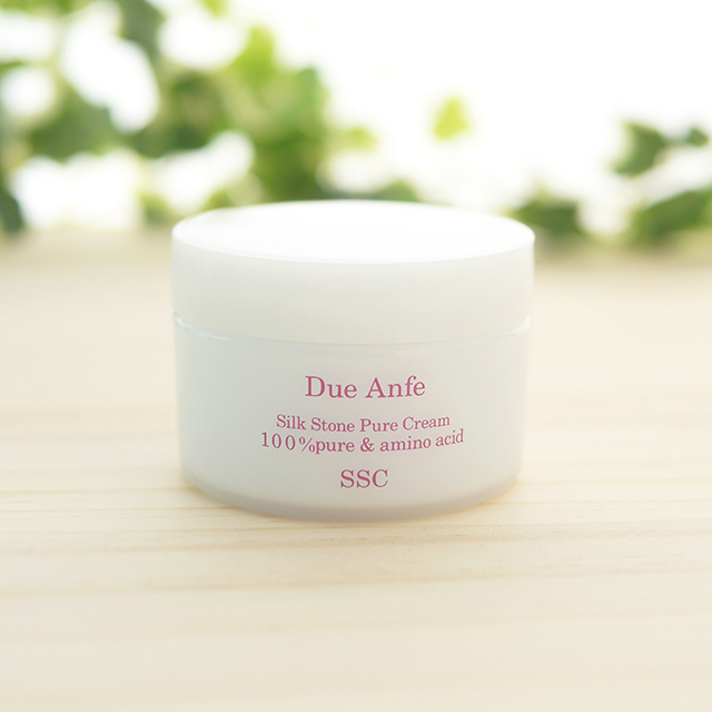 シルキーストーン　ピュアクリームEX