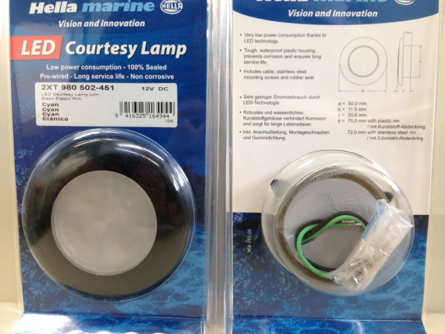 【個数限定大特価】HELLA　CyanLED　12v　ブラックプラスチックリム　4個Set