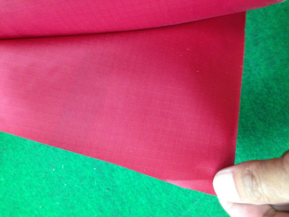 【DIMENSION　POLYANT】スピンクロス　レッド　約100m