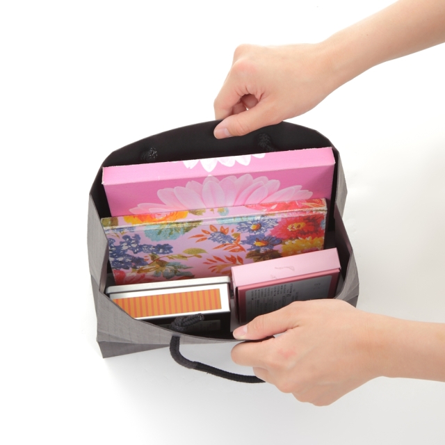 紙袋 高級 黒 手提げ B5 BK-260 260W×90D×210H｜紙袋の専門店