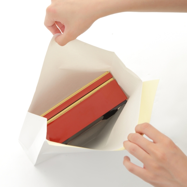 WP晒宅配袋 白 ラミネート 防水 中 B4 260W×70D×395H+60ベロ