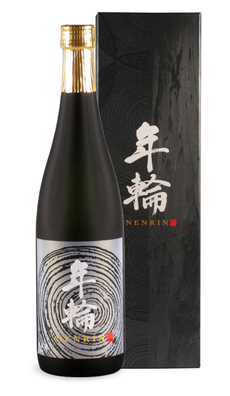 今錦純米大吟醸年輪ギフトボックス付き