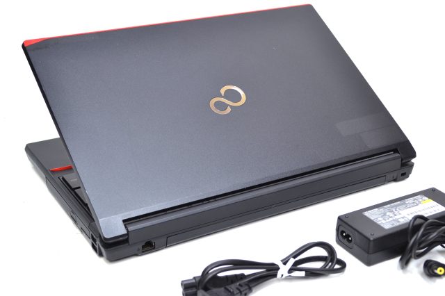 20台限定 激安 ノートパソコン 中古動作良品 15.6型 富士通 A553/H 