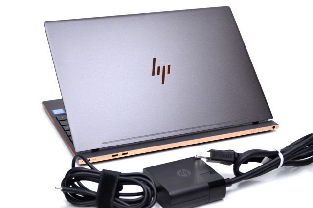 美品 HP Spectre 13 Core i5 8250U メモリ8G M.2SSD360G IPSタッチ液晶 