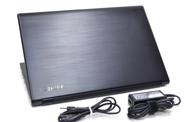 東芝 dynabook Satellite B35/Y 中古ノートパソコン Core i5 5200U 