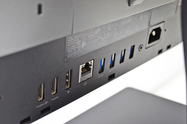 DELL 大画面23型タッチパネル液晶 一体型PC Corei7 SSD DELL 大画面23型タッチパネル液晶 一体型PC Corei7 SSD Windows