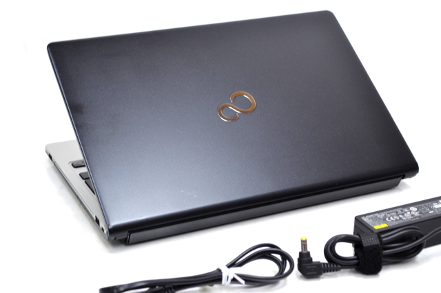 美品 フルHD 中古ノートパソコン 富士通 LIFEBOOK S936/P Core i5 