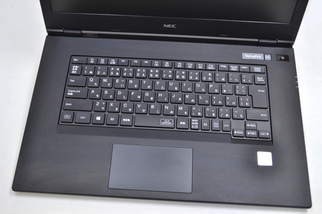 中古ノートパソコン NEC VersaPro VKT16/X-9 第10世代 Corei5 10210U 新品M.2SSD512G HDD500G Wi-Fi(ax) webカメラ USBType-C Windows10 中古ノートパソコン NEC VersaPro VKT16/X-9 第10世代 Corei5 10210U 新品M.2SSD512G HDD500G Wi-Fi(ax) webカメラ USBType-C Windows10