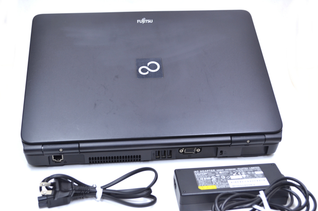 富士通 ノートパソコン LIFEBOOK A550/B Core i5 560M(2.66GHz 