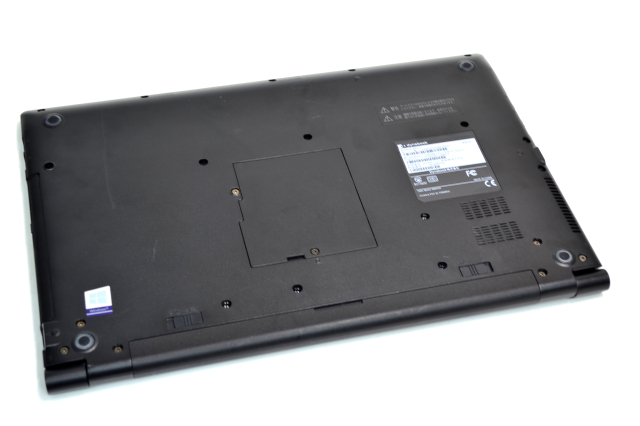 Windows 11 東芝 B65 第8世代 Core i5 -8250U よろこぼ メモリ16GB, SSD