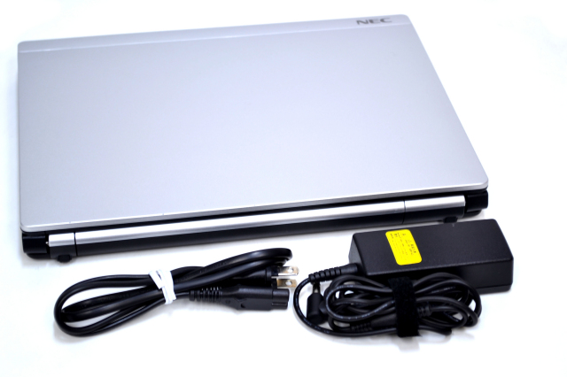 軽量モバイルノートパソコン Nec Vk13m B 超低電圧版core I5 U560 1 33ghz 無線lan メモリ2g Windows7 12 1型ワイド 中古パソコン 激安 Pc通販 軽量モバイルノートパソコン Nec Vk13m B 超低電圧版core I5 U560 1 33ghz 無線lan メモリ2g Windows7 12 1型ワイド 中古パソコン 激安 Pc通販
