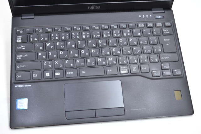 富士通LIFEBOOK U939 X/C i5 8365U SSD256GB新品 富士通LIFEBOOK U939X⁄A i5-8365U 8GB SSD256G Fujitsu Lifebook U939