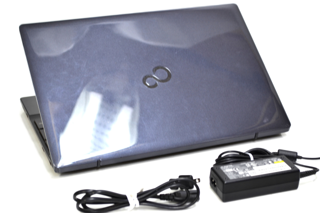 フルHD Blu-ray 富士通 LIFEBOOK AH77/C2 Core i7 8550U M.2SSD128G 