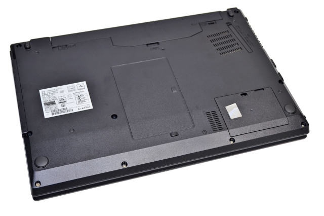 Wi-Fi6E 顔認証 富士通 LIFEBOOK A5512/K 第12世代 Core i5 1245U m