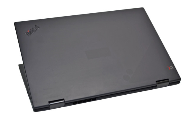 ThinkPad X1 Yoga i7-8650U メモリ16GB WQHD
