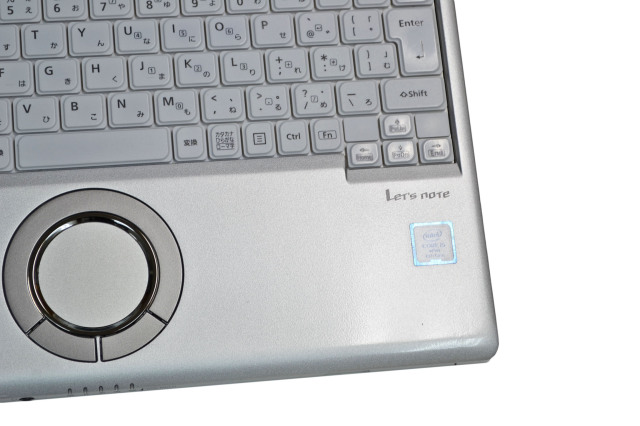 Panasonic 軽量PC i5第8世代メモリ8GB SSD256 T81 顔認証 Webカメラ Panasonic Let's note SV8 中古 第8世代 Core