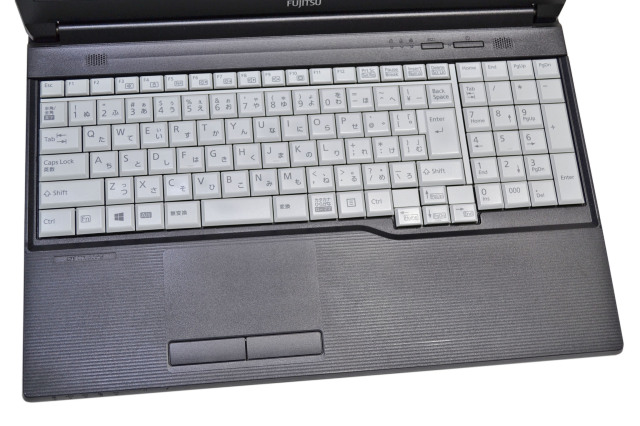 Windows11 15.6型 ノートパソコン 富士通 LIFEBOOK A579/C Core i5