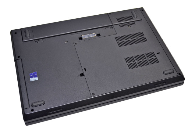 Windows7 32bit 15.6型 ノートパソコン 中古 レノボ ThinkPad L560