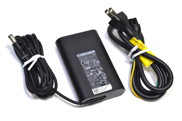 SSD512GB メモリ16GB 第8世代i5 バッテリー◎ DELL C66 店長におまかせ】15.6インチ 第8世代 Core i5 メモリ16GB Nvme M.2 SSD