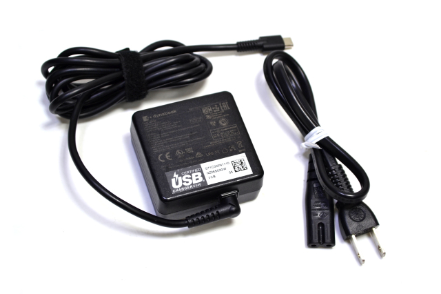 美品】Dynabook G83/HS 11世代i5 新品電源アダプタ付き！ Amazon.co.jp