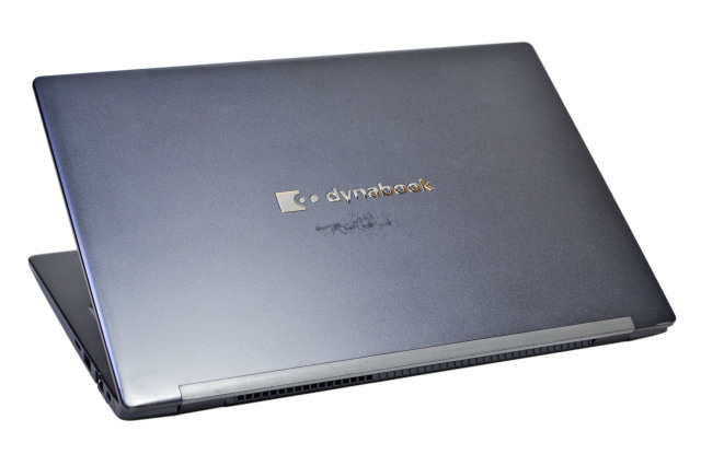顔認証・第8世代 Core i7・16GB・SSD・オフィス付ノートパソコン 顔認証・第8世代 Core i7・16GB・SSD・オフィス付ノートパソコン