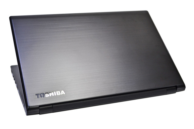 ノートパソコン 15.6型 dynabook B65/M Core i7 8550U 新品