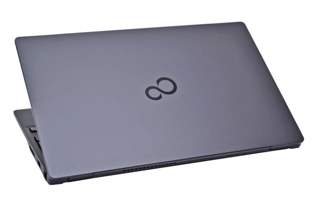 セール！ 顔認証 Wi-Fi6 フルHD 富士通 LIFEBOOK U9311/F 第11