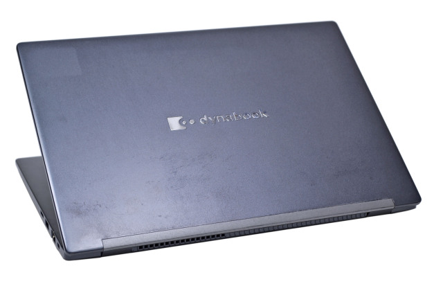 セール！ フルHD タッチパネル メモリ16GB 軽量 dynabook G83/HS Core