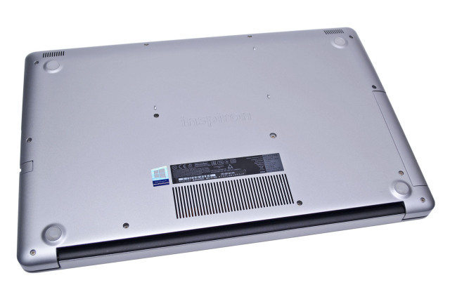 17.3型 フルHD Dell Inspiron 3797 Core i7 1065G7 GeForceMX m