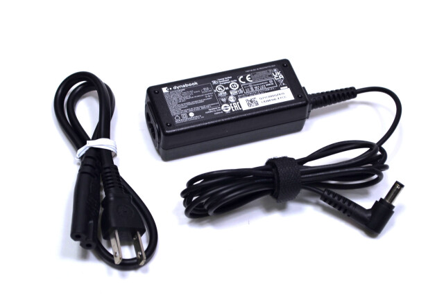 Wi-Fi6 顔認証 ノートパソコン dynabook B65/HU Core i5 1135G7 IrisXe