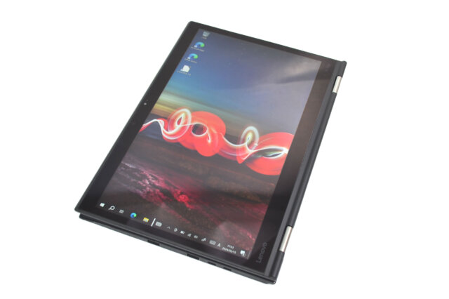 SIMフリー 2-in-1 WQHD Lenovo ThinkPad X1 Yoga 2nd Core i5 7200U 