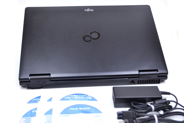 Windows10 64bit 富士通 ノートパソコン LIFEBOOK A572/F Core i5 