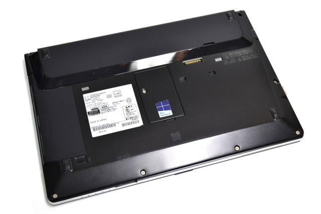 フルHD モバイル 富士通 LIFEBOOK S935/K Core i5 5300U 新品SSD256G 