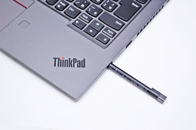 2-in-1 LTE フルHD Lenovo ThinkPad X1 Yoga 4th 顔認証 Webカメラ