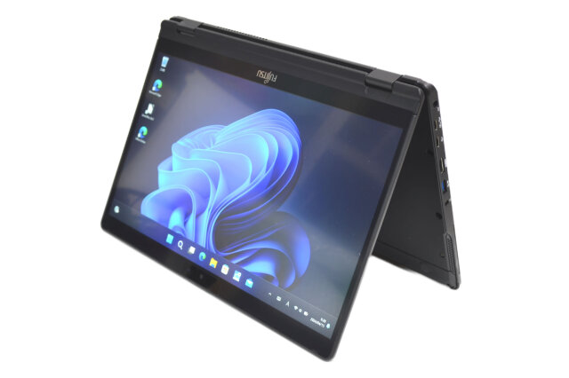 SIMフリー 2-in-1 フルHD タッチパネル 富士通 LIFEBOOK U939X/A Core 