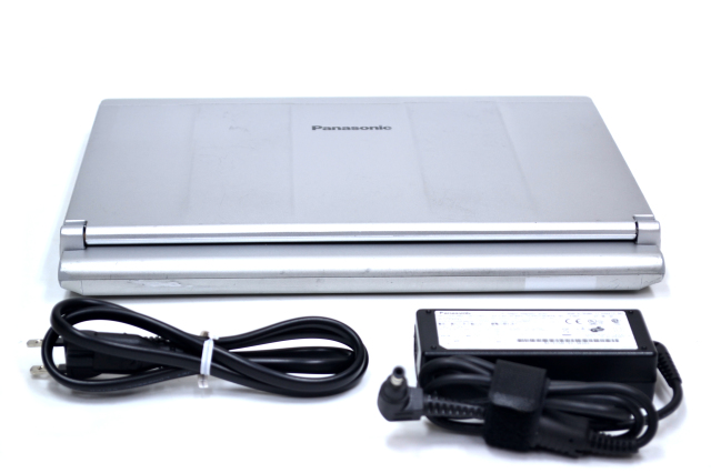 Windows8.1 中古ノートパソコン パナソニック Let