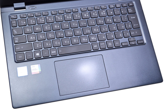 Core i7 1185G7 IrisXe Wi-Fi6 顔認証 dynabook G83/HU メモリ16G M