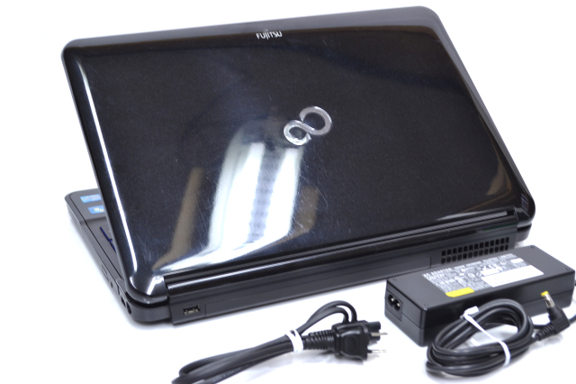 中古ノートパソコン 富士通 LIFEBOOK AH77/H Core i7 3610QM WiMAX 