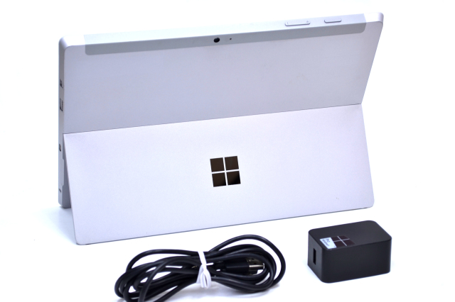 10.8 FHD+ タブレット Microsoft Surface 3 クアッドコア Atom x7 