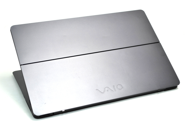 タッチパネル WQHD VAIO Z フリップモデル Core i3 6157U m.2SSD256G 