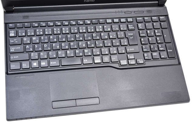 富士通ノートパソコン/i5-8365U/SSD 128GB/メモリ8GB/無線 Amazon.co.jp: 富士通 LIFEBOOK U939/B Core i5 8365U 1.6GHz