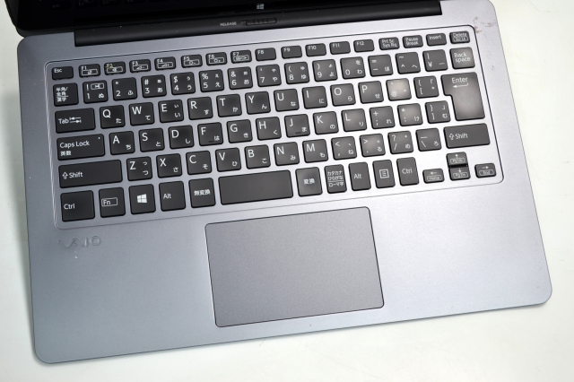 VAIO Z フリップモデル タッチパネル WQHD Core i3 6157U m.2SSD256G 